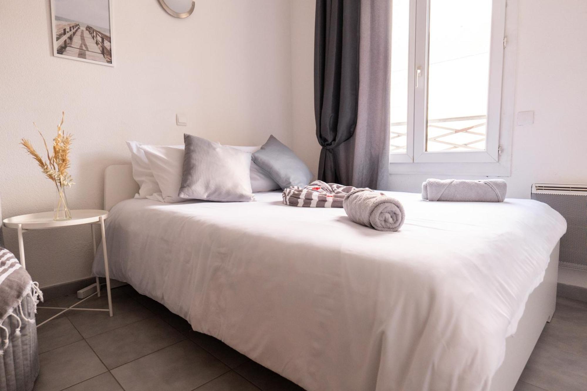 Cosy Appartement - 4 Personnes - Disneyland & Paris Bussy-Saint-Georges Esterno foto